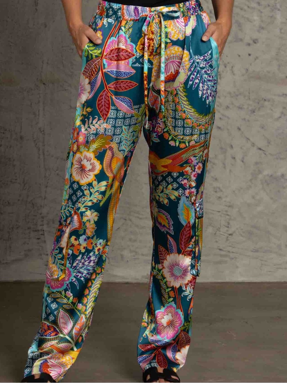 JOHNNY WAS Wild Kelley Floral Silk Cargo Pants